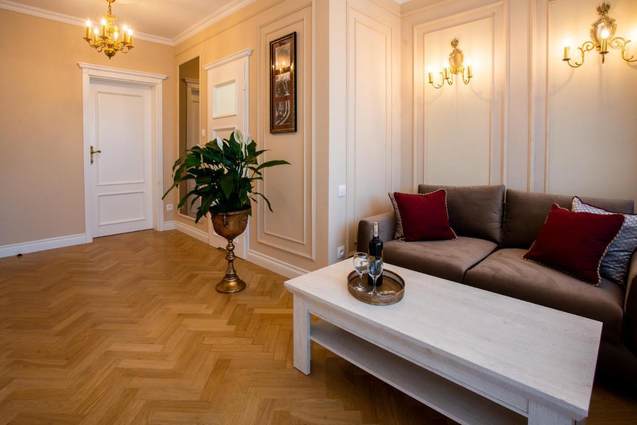 Willa Krakowska Raszyn Extérieur photo